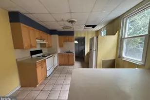 719 Burlington Ave, Delanco, NJ 08075 - Photo 3