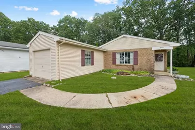 15 Dorchester Drive, Southampton, NJ 08088 - Photo 1