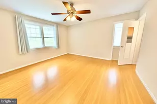 223 St David Dr, Mount Laurel, NJ 08054 - Photo 15