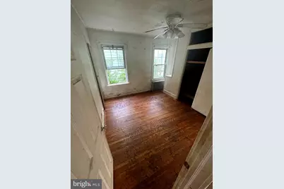 828 Wood Street, Burlington, NJ 08016 - Photo 9