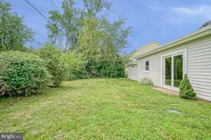 56 Melbourne Ln, Willingboro, NJ 08046 - Photo 35