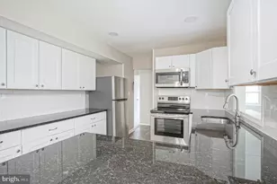 56 Melbourne Ln, Willingboro, NJ 08046 - Photo 13