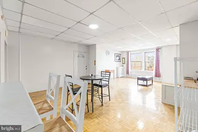 245 Warren Street, Beverly, NJ 08010 - Photo 3