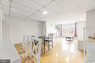 245 Warren St, Beverly, NJ 08010 - Photo 3