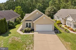 37 Huntington Dr, Southampton, NJ 08088 - Photo 11