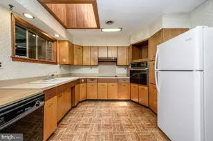 861 Centerton Rd, Mount Laurel, NJ 08054 - Photo 9