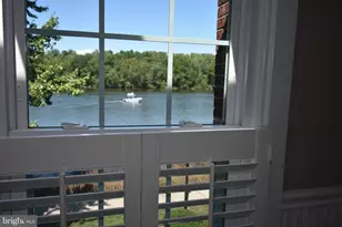 333 E Pearl St, Burlington, NJ 08016 - Photo 29