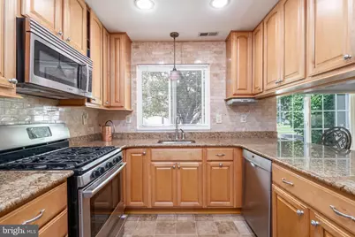 985 N Westminster Drive N, Southampton, NJ 08088 - Photo 7