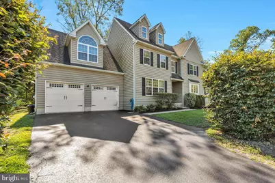 601 8th Street, Riverton, NJ 08077 - Photo 1