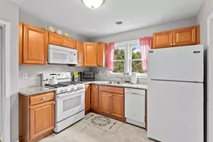 41 Cherry St, Medford, NJ 08055 - Photo 9