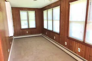 9 Frazier St, Burlington, NJ 08016 - Photo 5