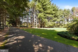 87 Bordentown Chesterfield Rd, Chesterfield, NJ 08515 - Photo 3