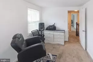 18 Edgewater Ln, Willingboro, NJ 08046 - Photo 21