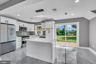 14 Melbourne Ln, Willingboro, NJ 08046 - Photo 11