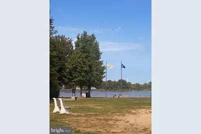 416 St. Mary's Street, Burlington, NJ 08016 - Photo 21