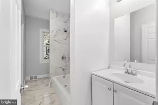 623 W 3rd Street W, Florence, NJ 08518 - Photo 23