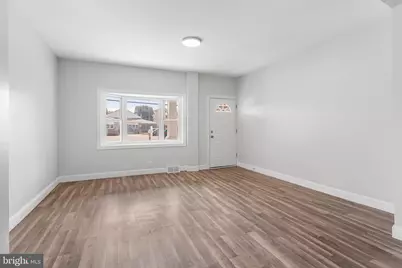 623 W 3rd Street W, Florence, NJ 08518 - Photo 7