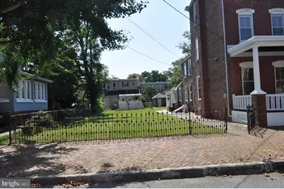 318 E Union Street, Burlington, NJ 08016 - Photo 3