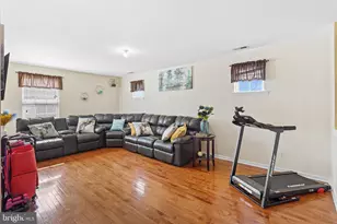 323 Pigott Dr, Florence, NJ 08518 - Photo 15