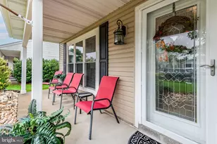 37 Stratford Rd, Southampton, NJ 08088 - Photo 7
