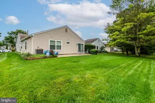 37 Stratford Rd, Southampton, NJ 08088 - Photo 27