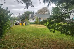 22 Theodore Ave, Maple Shade, NJ 08052 - Photo 9