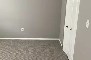 32 # 3 Florence Tollgate Pl, Florence, NJ 08518 - Photo 5