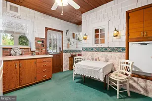 419 Leconey Ave, Palmyra, NJ 08065 - Photo 15