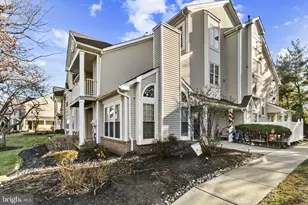 203 Saxony Dr, Mount Laurel, NJ 08054 - Photo 3