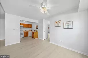 275 Green St, Beverly, NJ 08010 - Photo 5