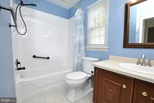 41 New Castle Dr, Southampton, NJ 08088 - Photo 17