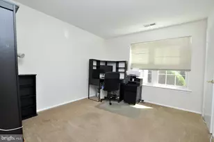 29 Village Ln, Mount Laurel, NJ 08054 - Photo 15