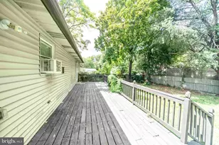 30 Apple Ave, Browns Mills, NJ 08015 - Photo 5