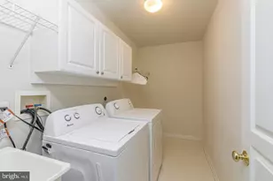 28 Brattleboro Ct, Medford, NJ 08055 - Photo 29