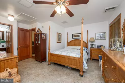1404 Columbus Road, Burlington, NJ 08016 - Photo 33