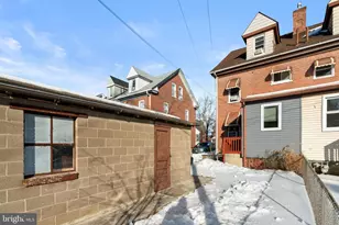 17 4th Ave, Florence, NJ 08554 - Photo 31