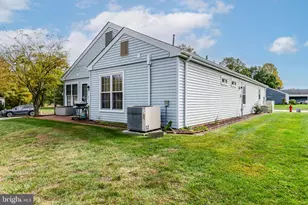 240 Huntington Dr, Southampton, NJ 08088 - Photo 31