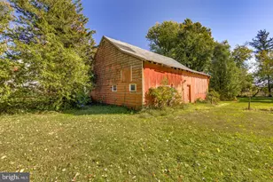 660 S Church St, Mount Laurel, NJ 08054 - Photo 47