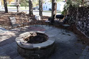 217 Hooton Rd, Mount Laurel, NJ 08054 - Photo 3