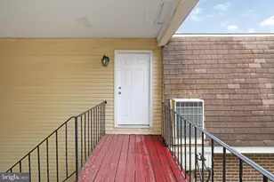 7 Florence Tollgate Pl, Florence, NJ 08518 - Photo 7