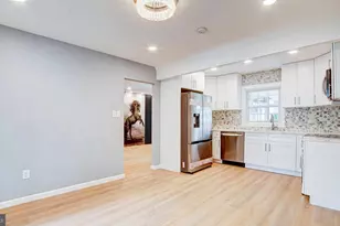 81 Gardenbrook Ln, Willingboro, NJ 08046 - Photo 11