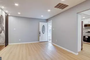 81 Gardenbrook Ln, Willingboro, NJ 08046 - Photo 7