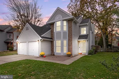 5 Hampton Court, Mount Laurel, NJ 08054 - Photo 1