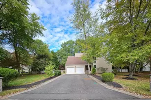 120 Bracken Rd, Medford, NJ 08055 - Photo 1