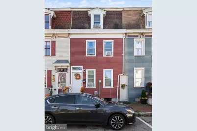 34 W Pearl Street, Burlington, NJ 08016 - Photo 1