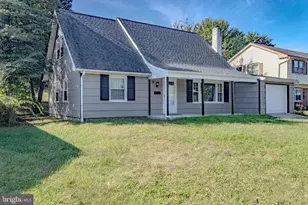 12 Mayfair Cir, Willingboro, NJ 08046 - Photo 1