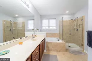 145 Creekside Wy, Burlington, NJ 08016 - Photo 31