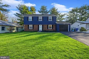142 Pheasant Ln, Willingboro, NJ 08046 - Photo 1