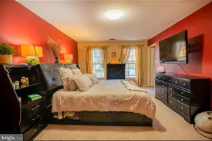 37 Equestrian Dr, Burlington, NJ 08016 - Photo 19
