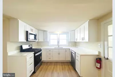 617 3rd Street, Beverly, NJ 08010 - Photo 3